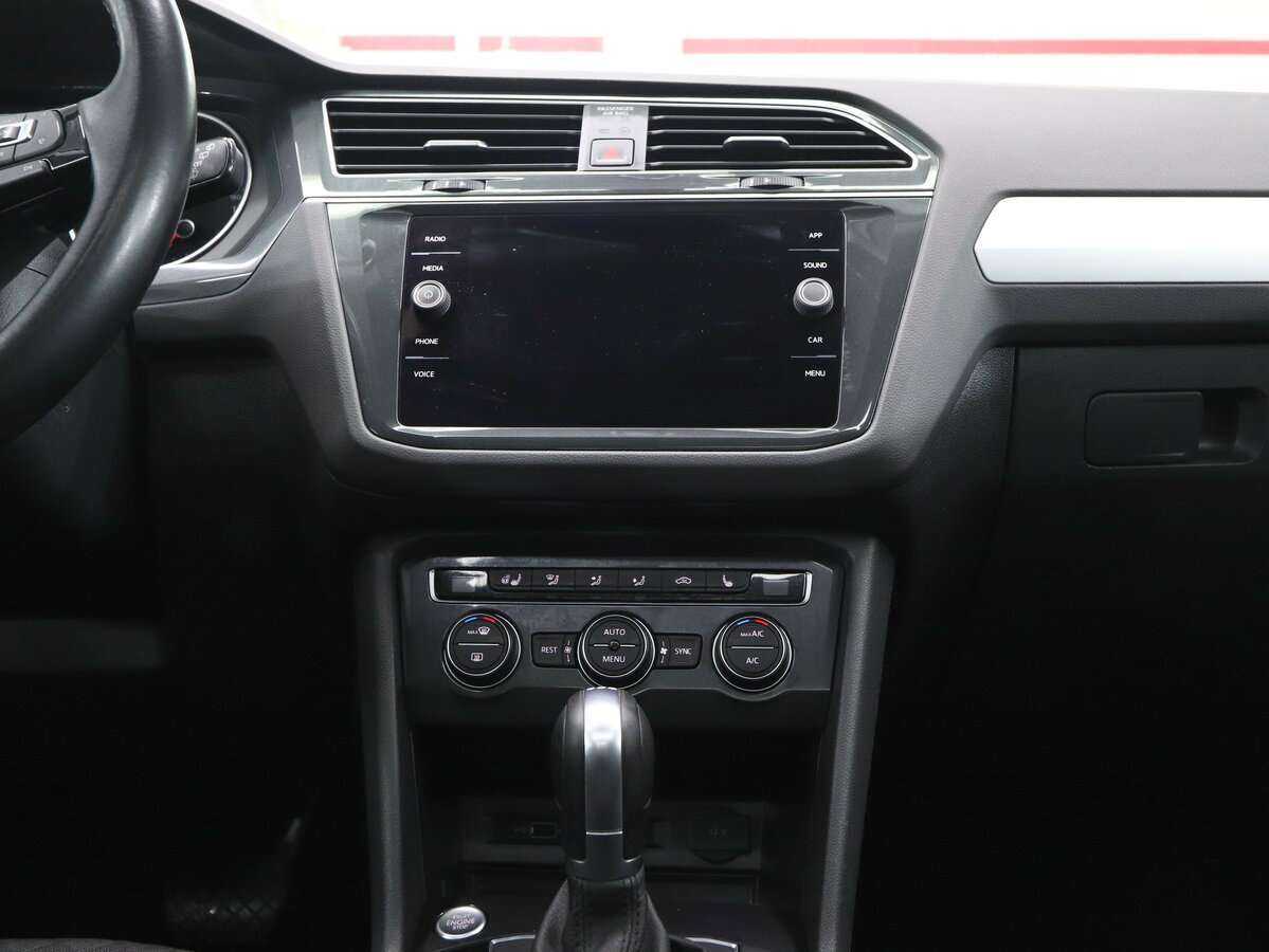 Volkswagen Tiguan, 2018 Фото №20