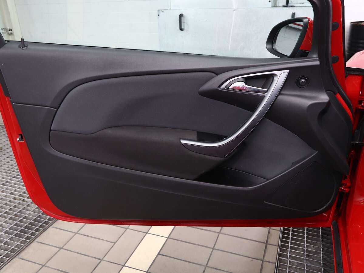 Opel Astra GTC, 2012 - 190 000 км. | Фото №6