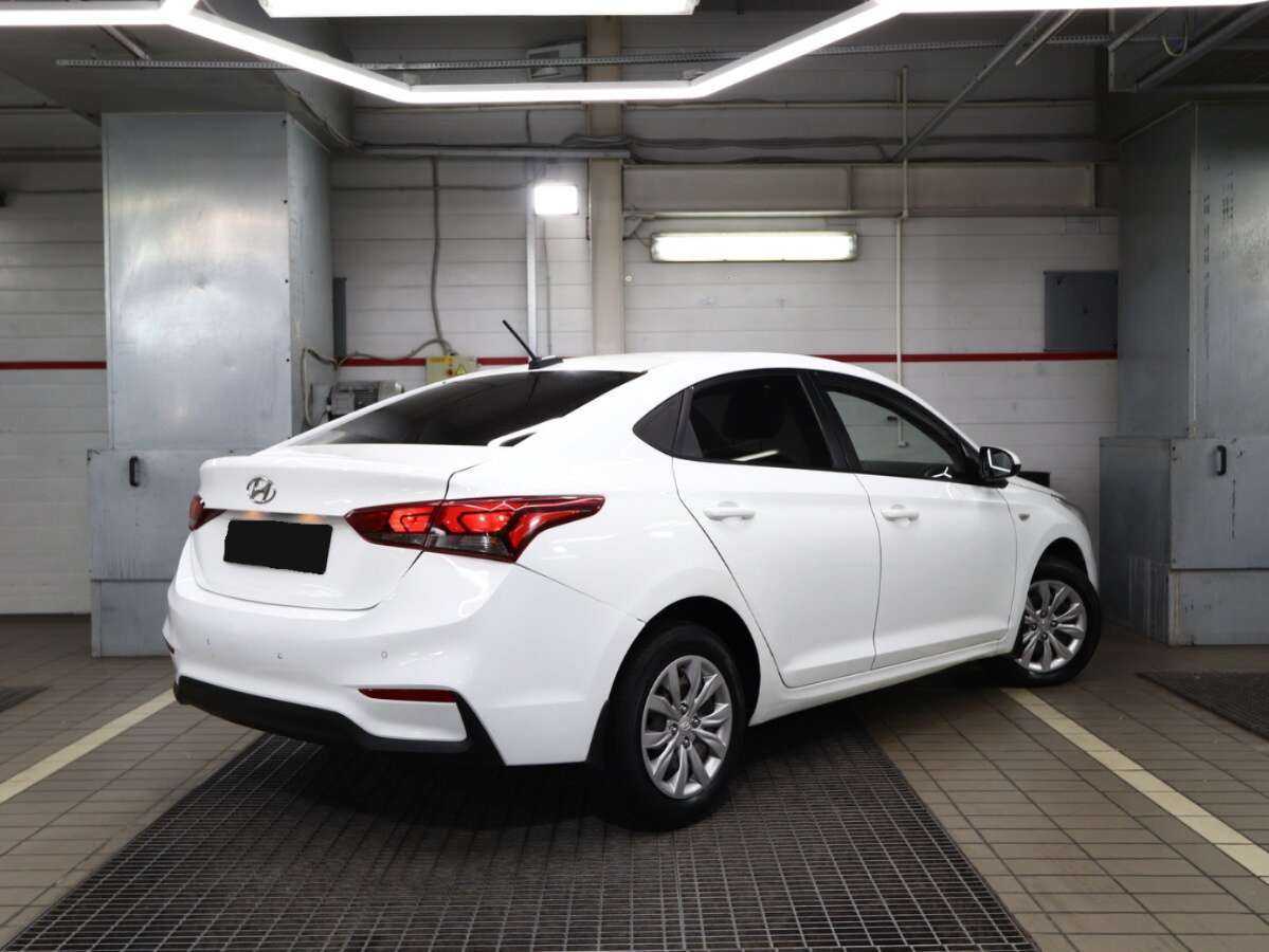 Hyundai Solaris, 2018 - 230 000 км. | Фото №2