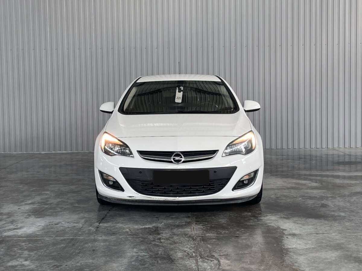 Opel Astra, 2013 - 205 254 км. | Фото №2