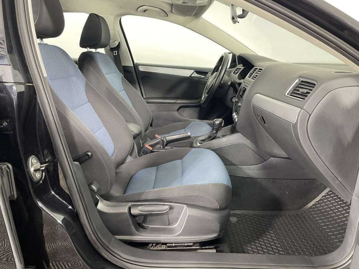 Volkswagen Jetta, 2013 Фото №14