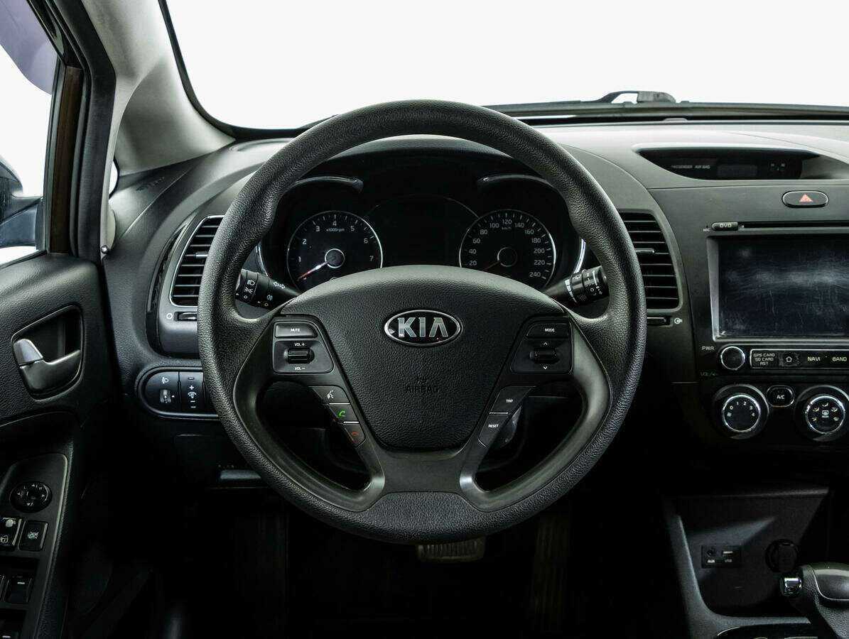 Kia Cerato, 2018 Фото №13