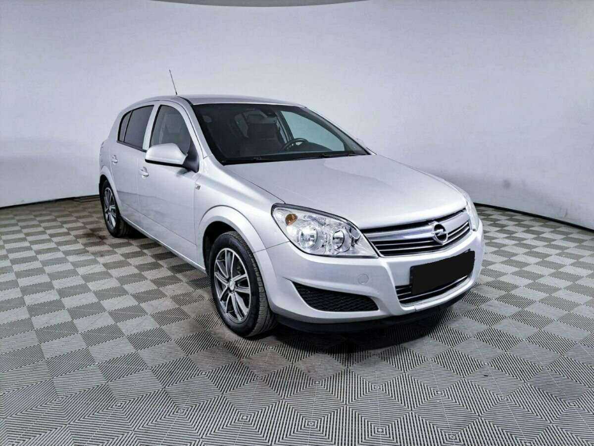 Opel Astra, 2013 - 185 500 км. | Фото №3