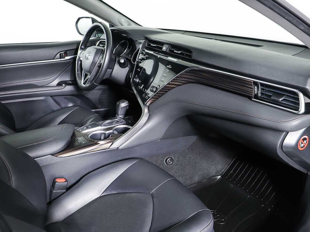Toyota Camry, 2018 Фото №9