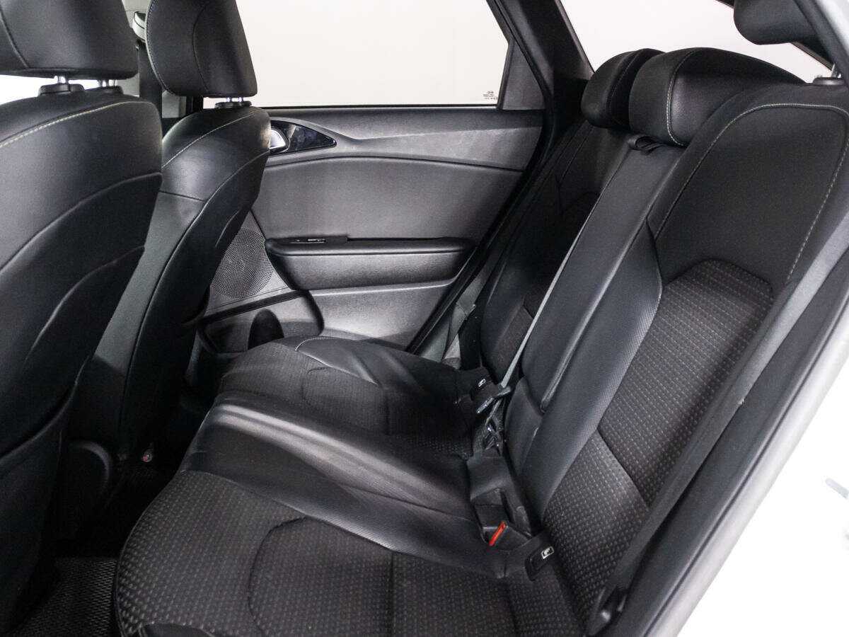 Kia Ceed, 2019 Фото №10
