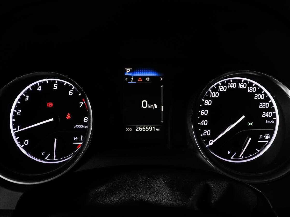 Toyota Camry, 2021 Фото №9