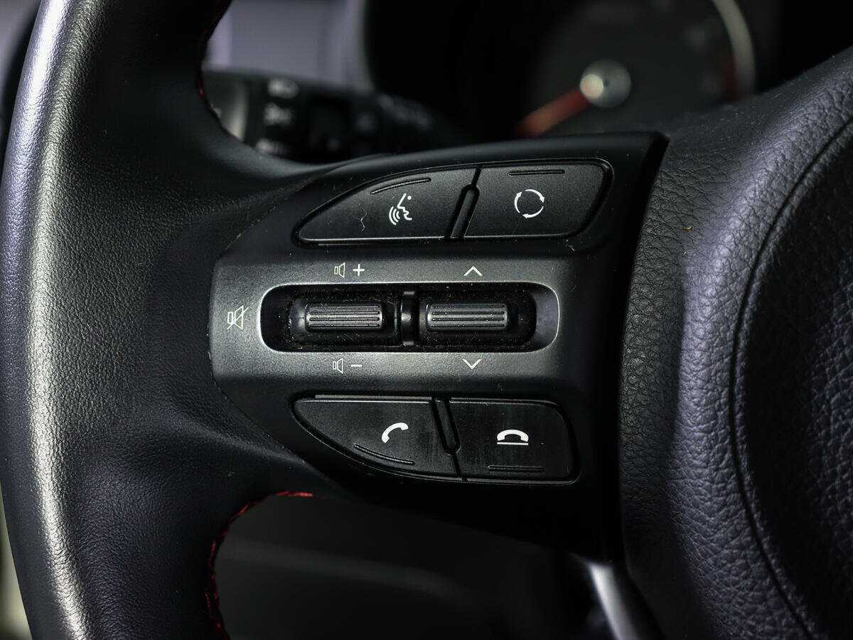 Kia Rio X-Line, 2020 Фото №19