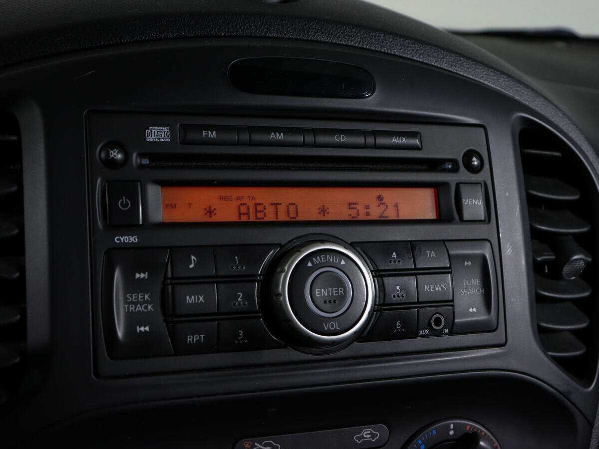 Nissan Juke, 2014 Фото №16