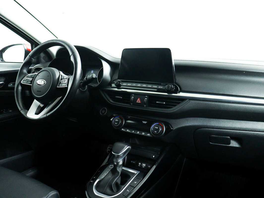 Kia Cerato, 2019 Фото №9