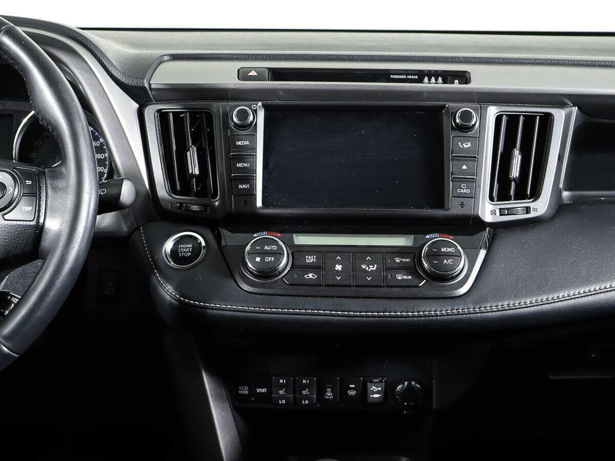 Toyota RAV4, 2018 Фото №12