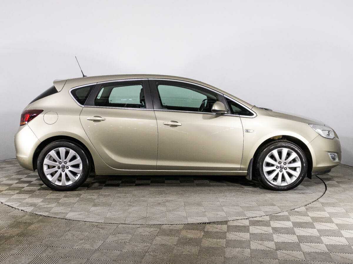 Opel Astra, 2012 - 99 197 км. | Фото №4