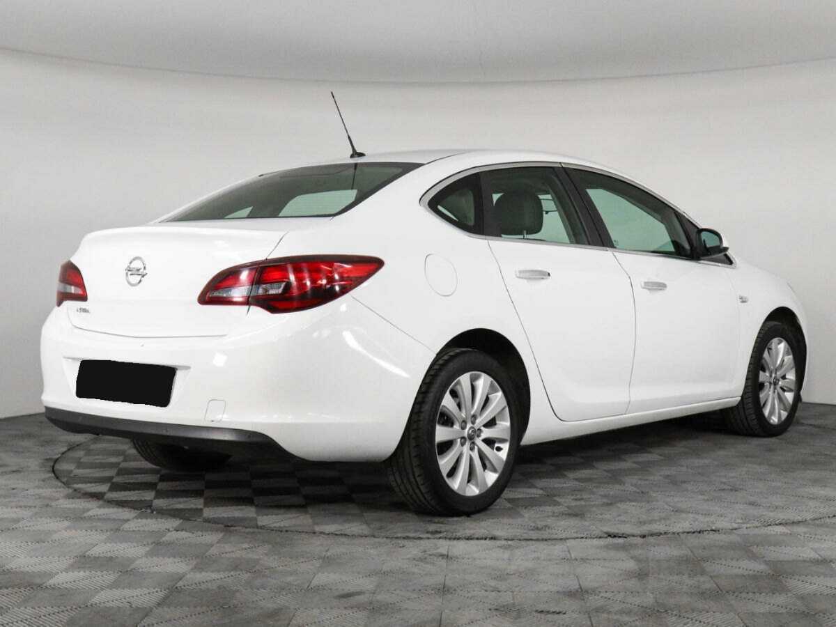 Opel Astra, 2013 - 124 725 км. | Фото №5