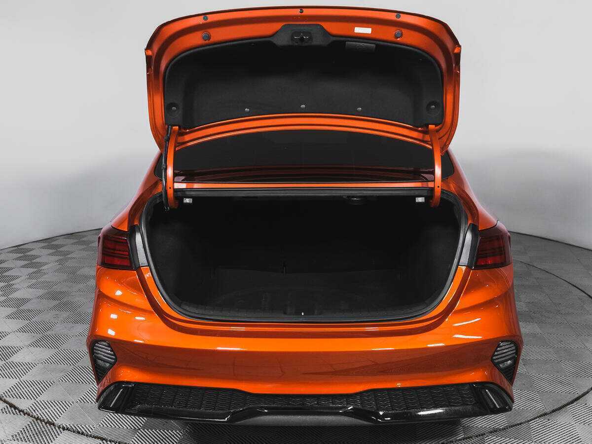 Kia Forte, 2022 Фото №18