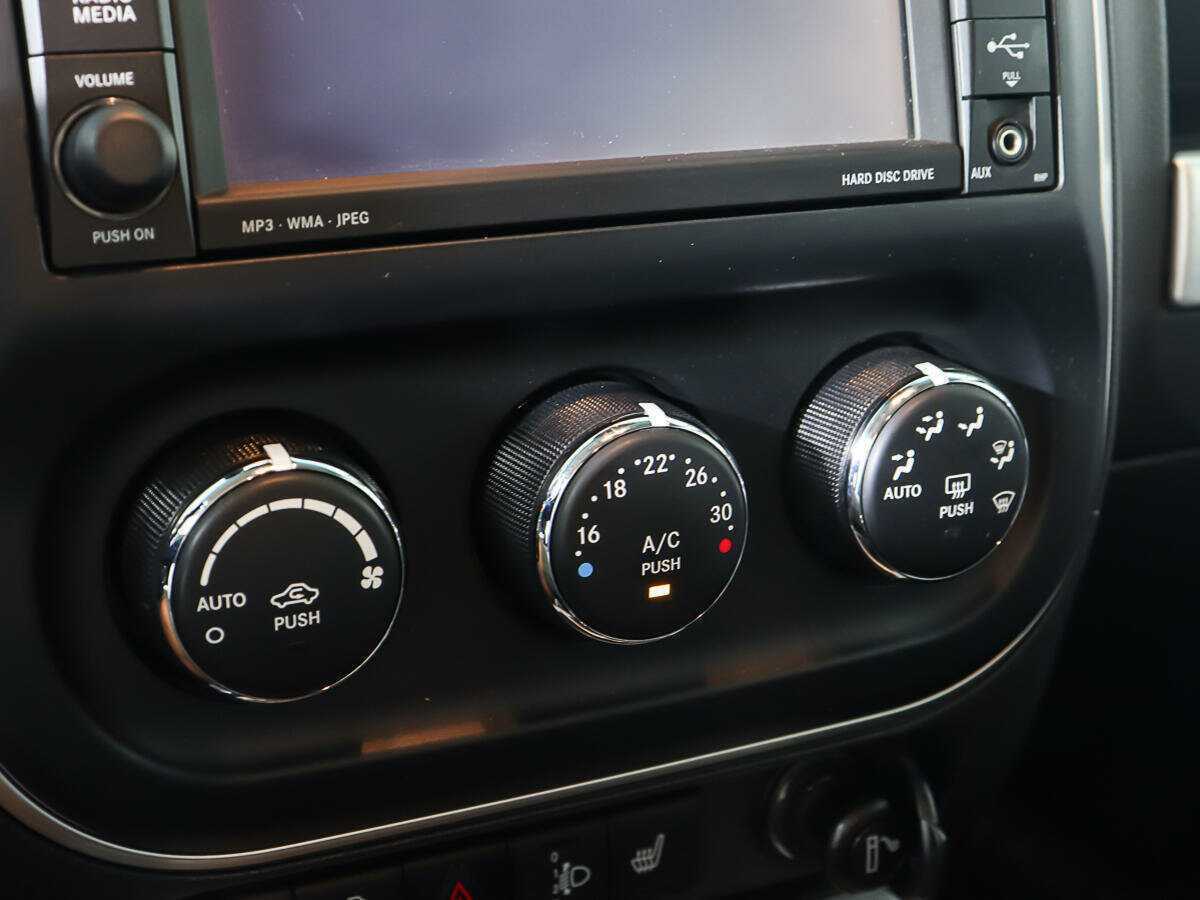 Jeep Compass, 2013 Фото №20