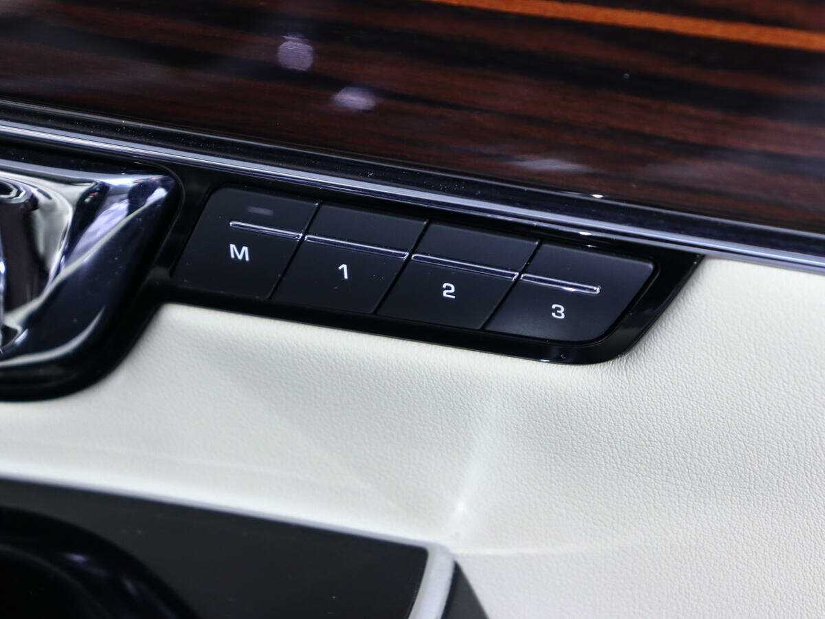 Jaguar XJ Long, 2014 Фото №15