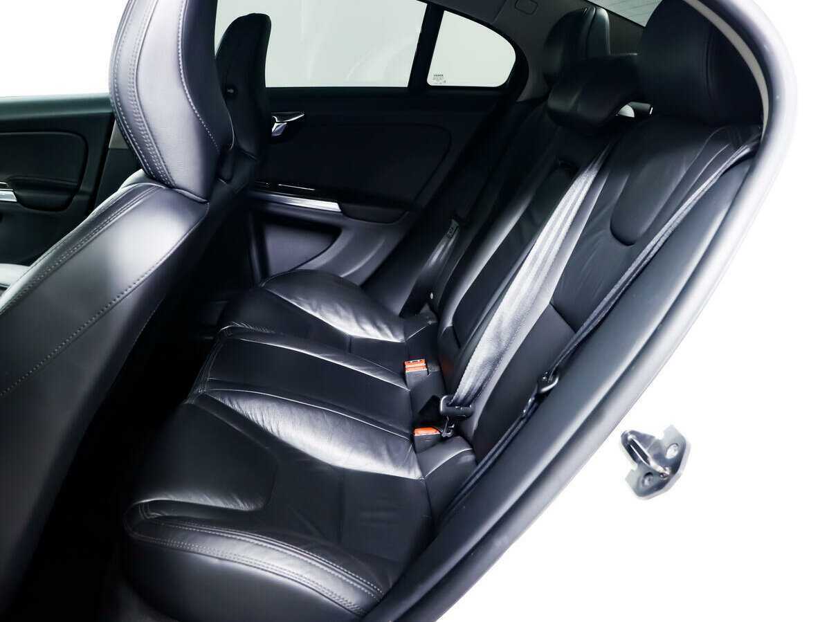 Volvo S60, 2012 Фото №12