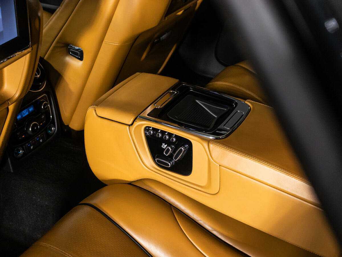 Jaguar XJ LWB Long, 2016 Фото №18