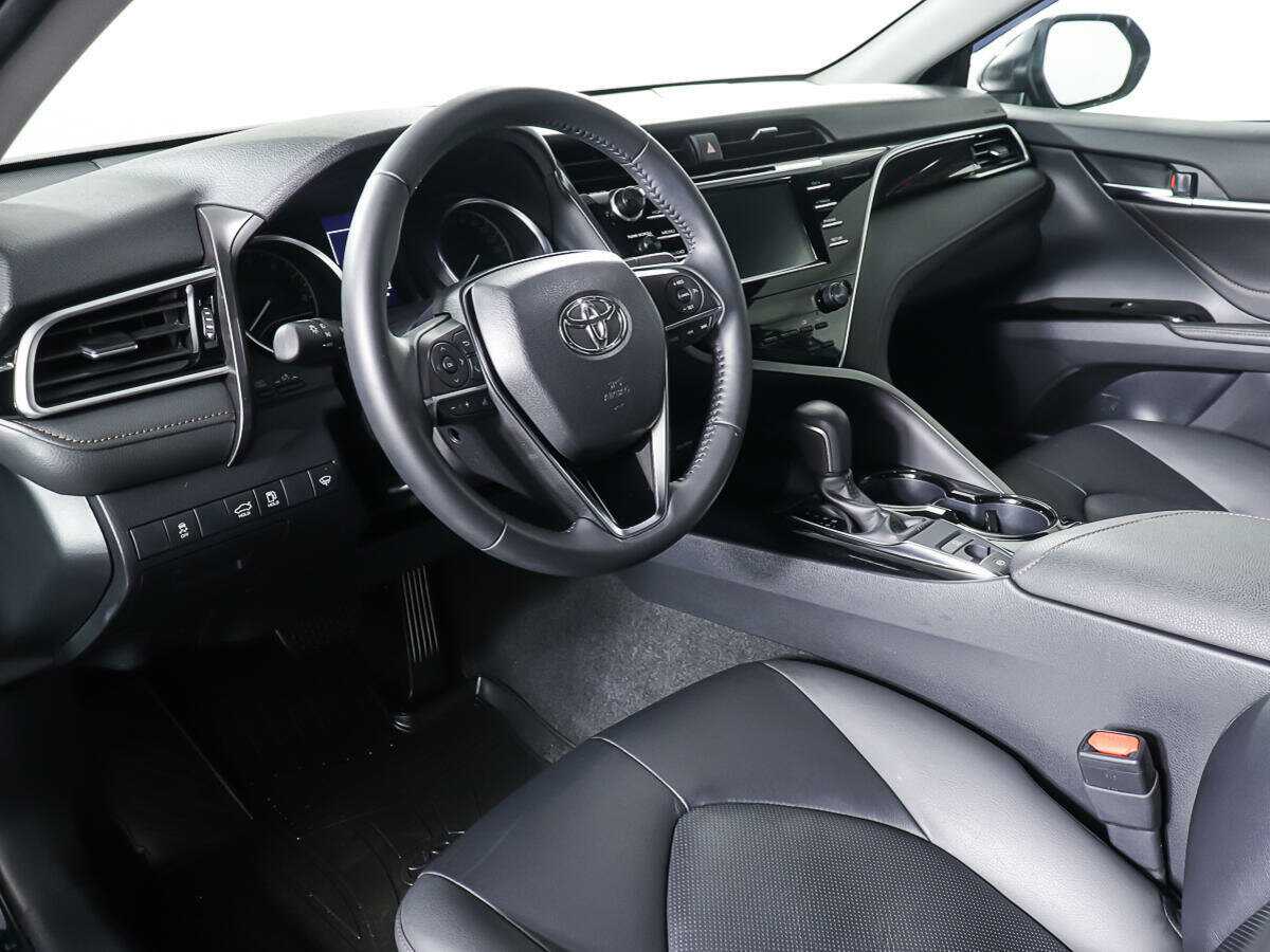 Toyota Camry, 2020 Фото №11