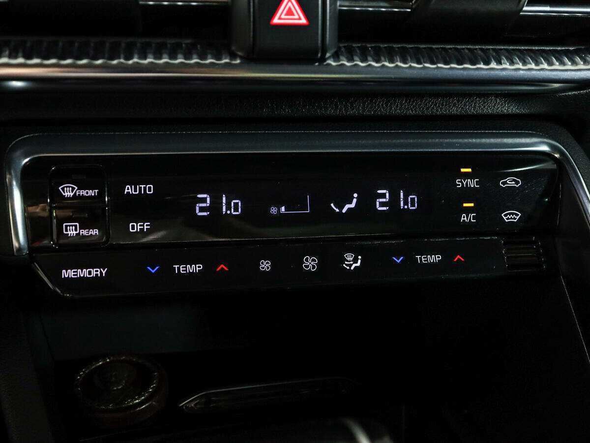 Kia K5, 2020 Фото №23