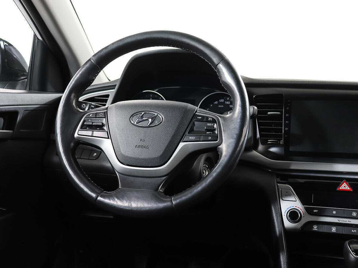Hyundai Elantra, 2017 Фото №13