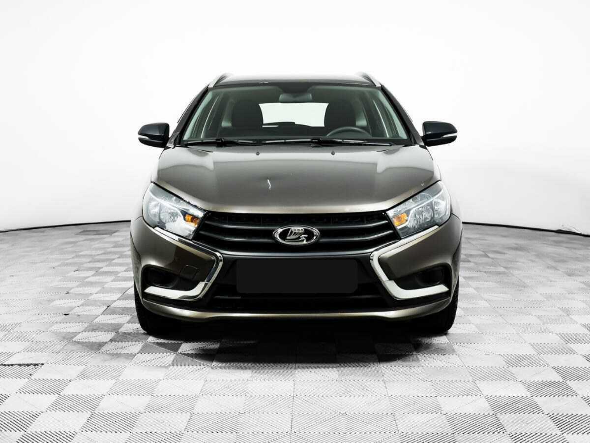 Lada (ВАЗ) Vesta SW, 2021 - 42 301 км. | Фото №2