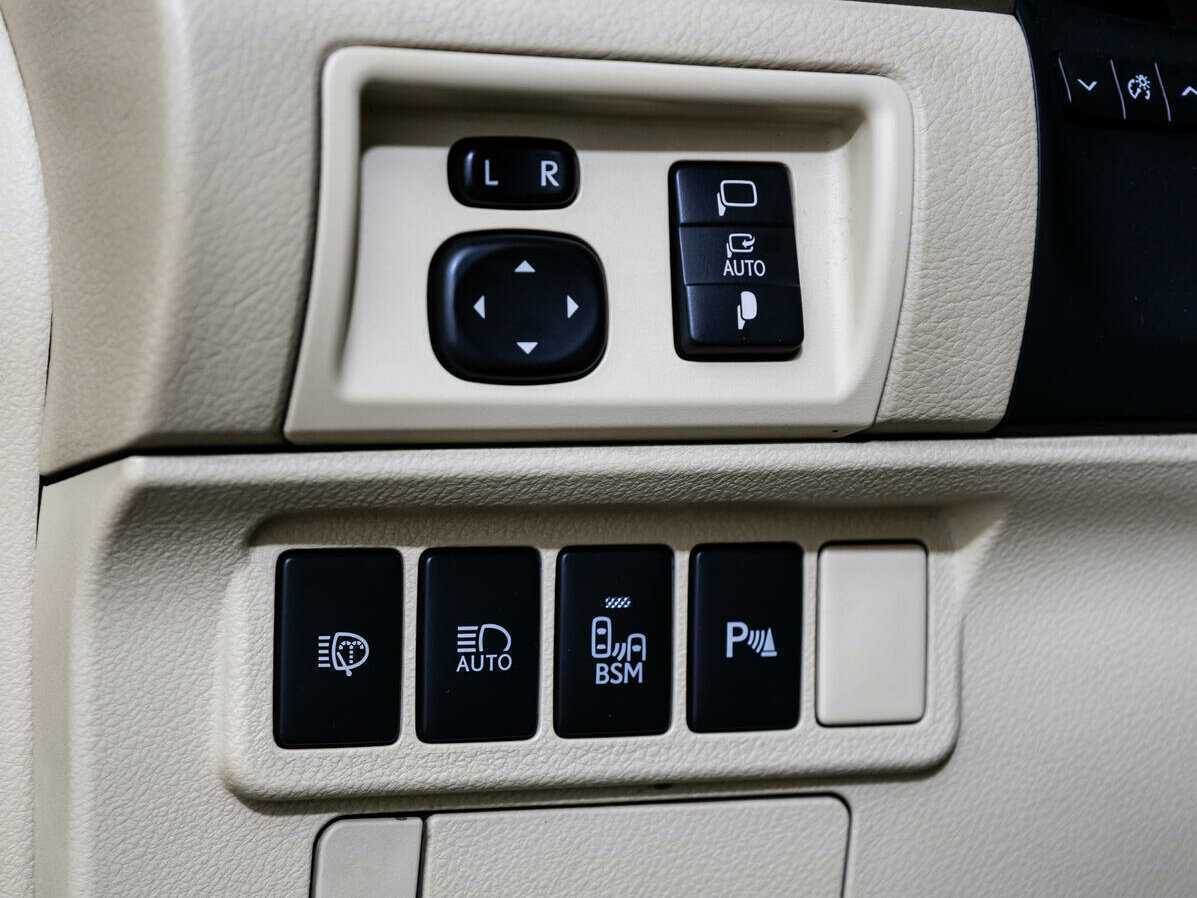 Lexus ES 300h, 2014 Фото №19