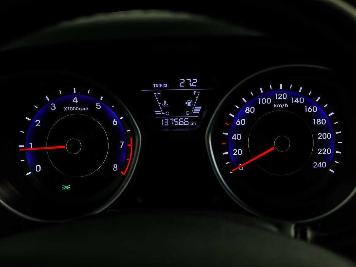 Hyundai Elantra, 2015 Фото №15