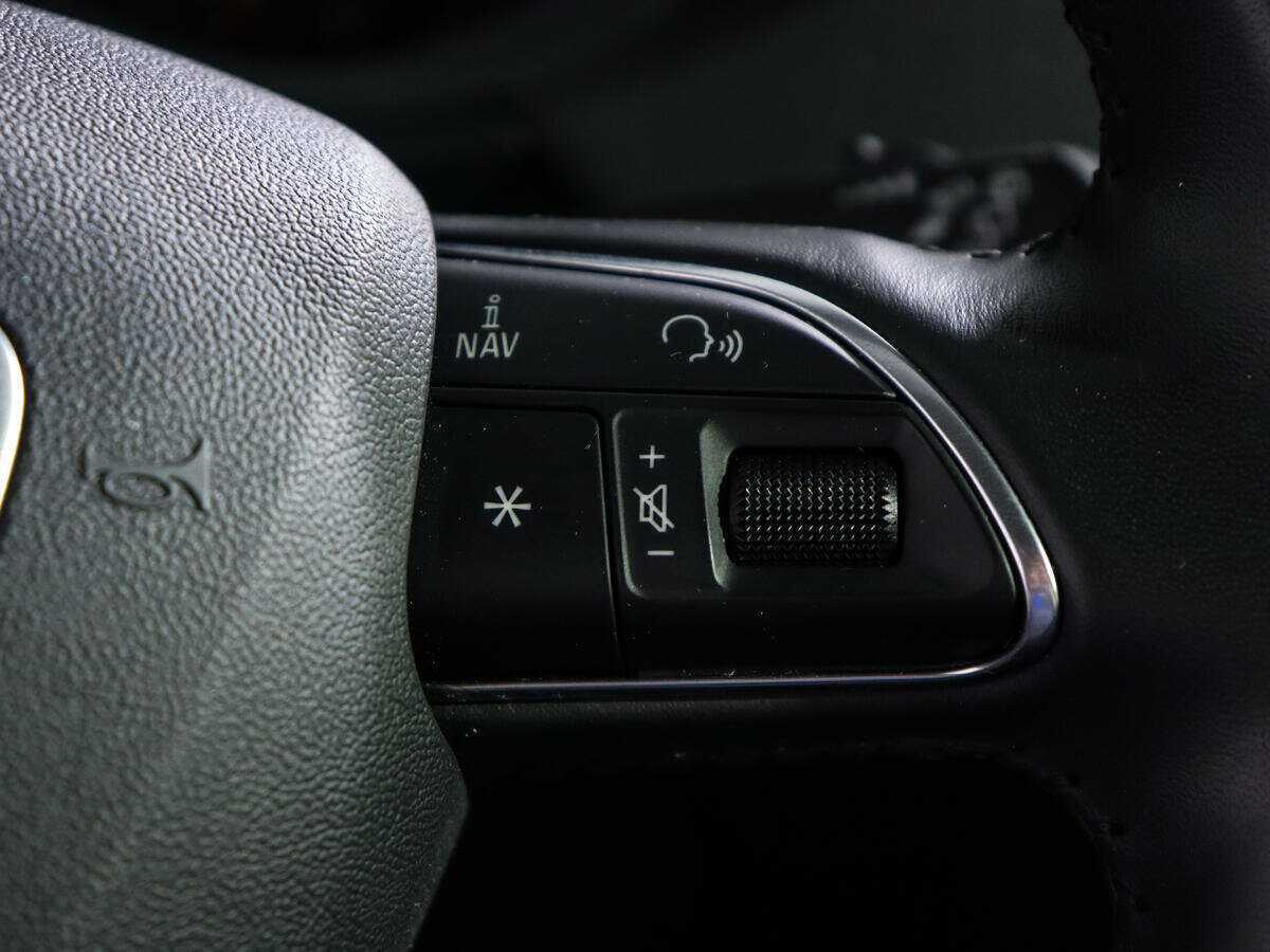 Audi Q3, 2018 Фото №17