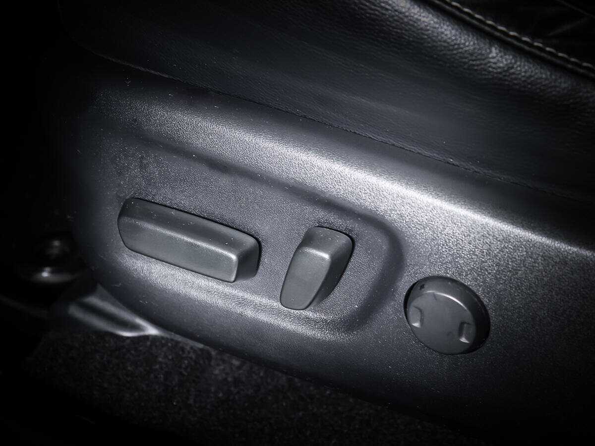 Toyota RAV4, 2018 Фото №15