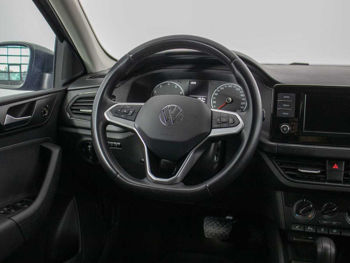 Volkswagen Polo, 2020 Фото №15