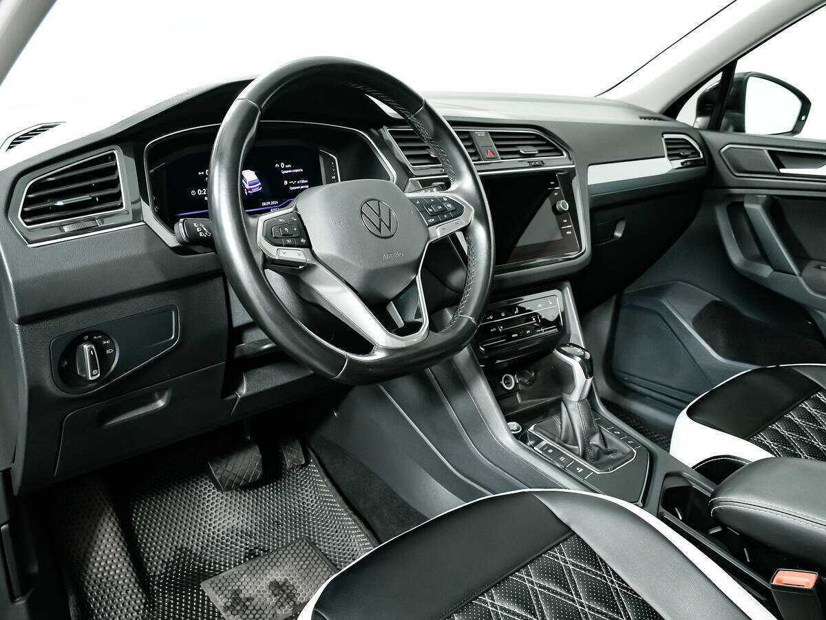 Volkswagen Tiguan, 2021 Фото №13