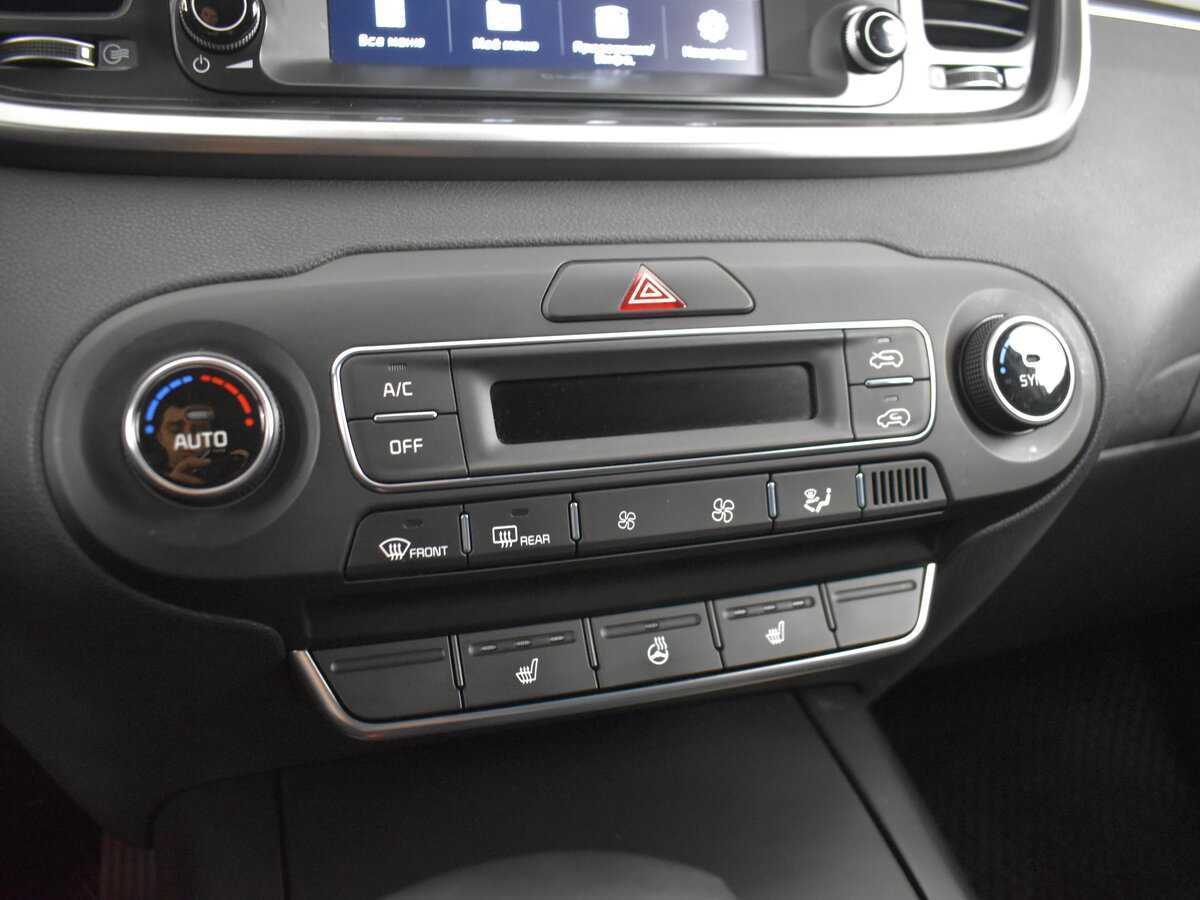 Kia Sorento, 2019 Фото №16