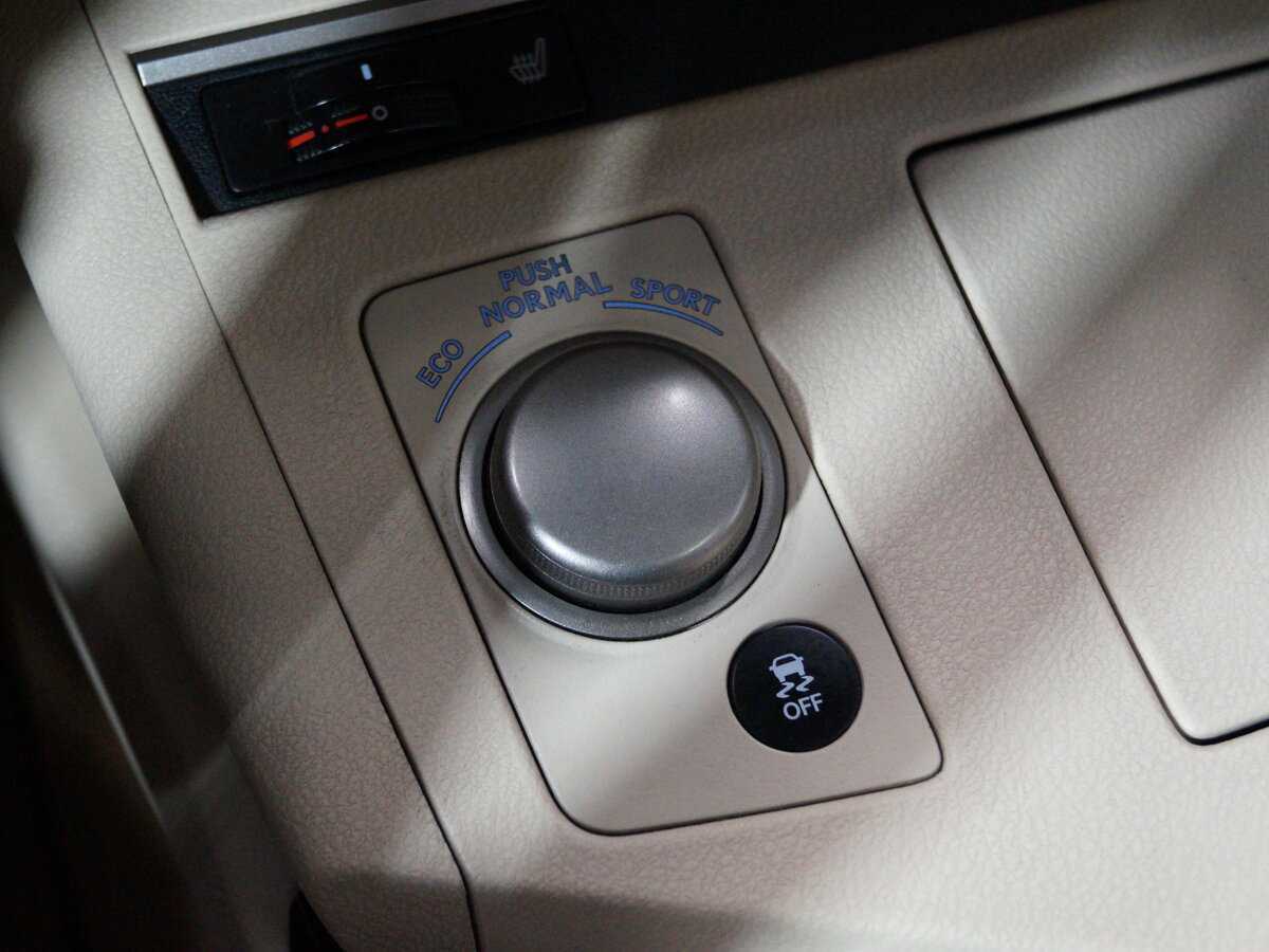 Lexus ES 250, 2012 Фото №19