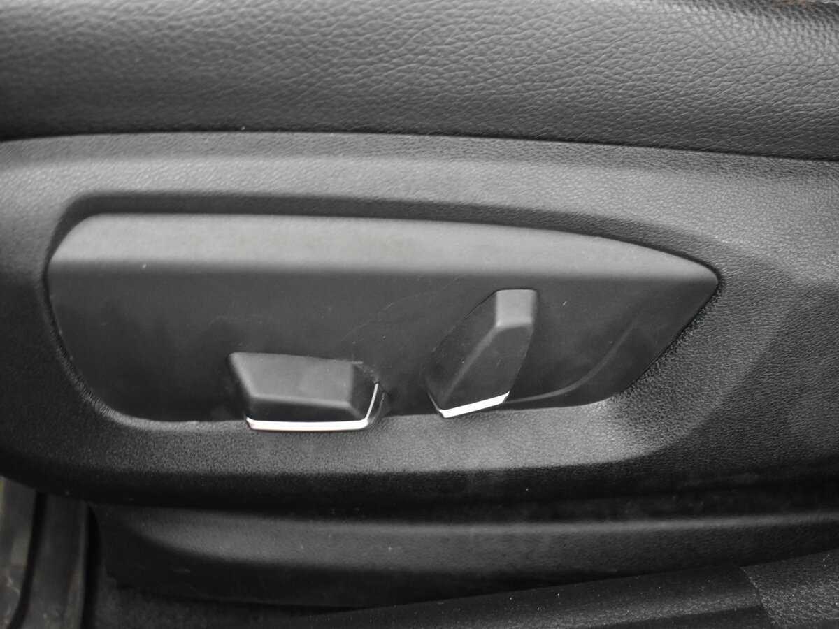 BMW 5 серии 528i xDrive, 2014 Фото №10
