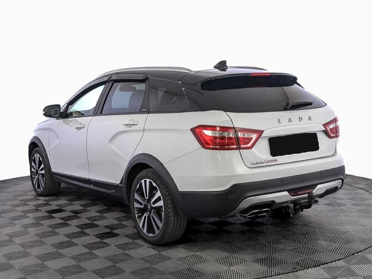 Lada (ВАЗ) Vesta SW Cross, 2021 - 68 000 км. | Фото №7