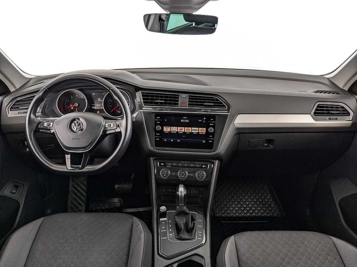 Volkswagen Tiguan, 2019 Фото №10