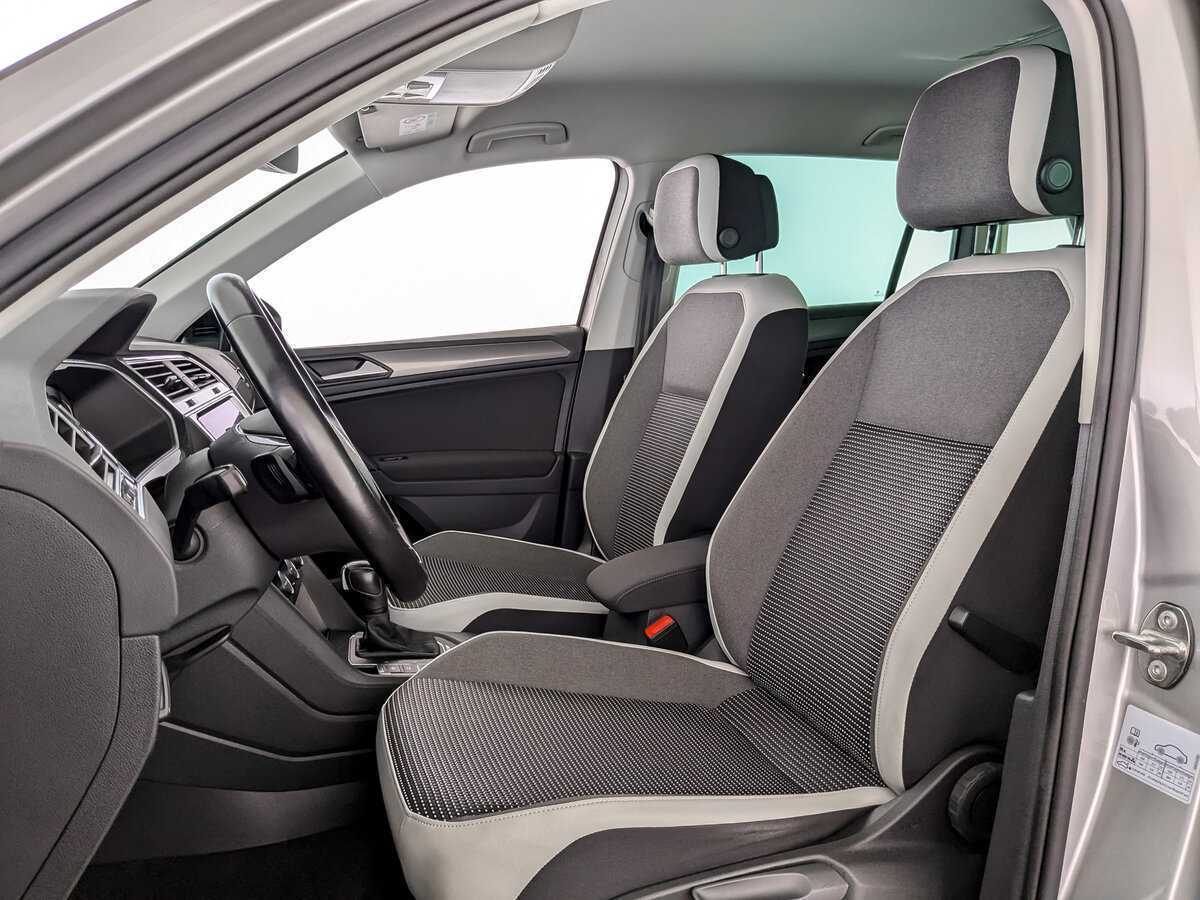 Volkswagen Tiguan, 2020 Фото №16