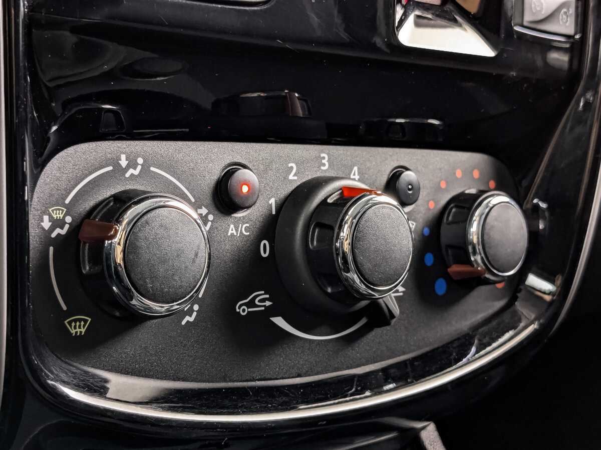 Nissan Terrano, 2020 Фото №16