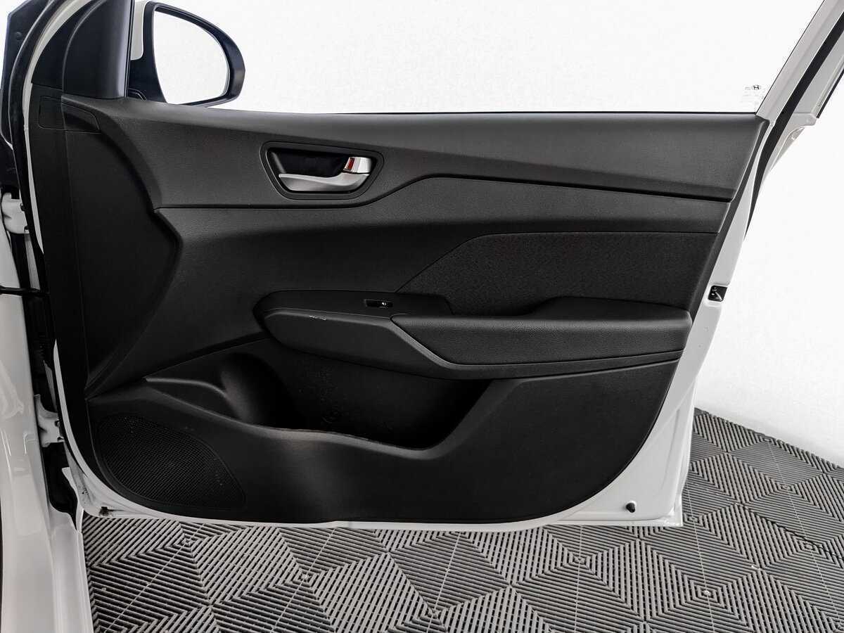 Hyundai Solaris, 2022 Фото №20