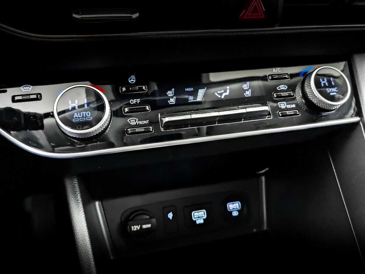 Hyundai Sonata, 2022 Фото №23