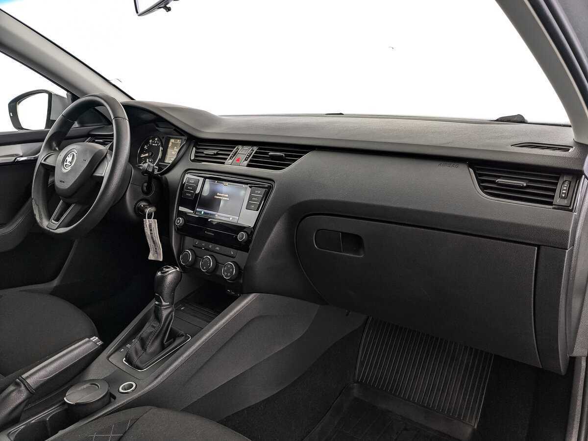 Skoda Octavia, 2017 Фото №9