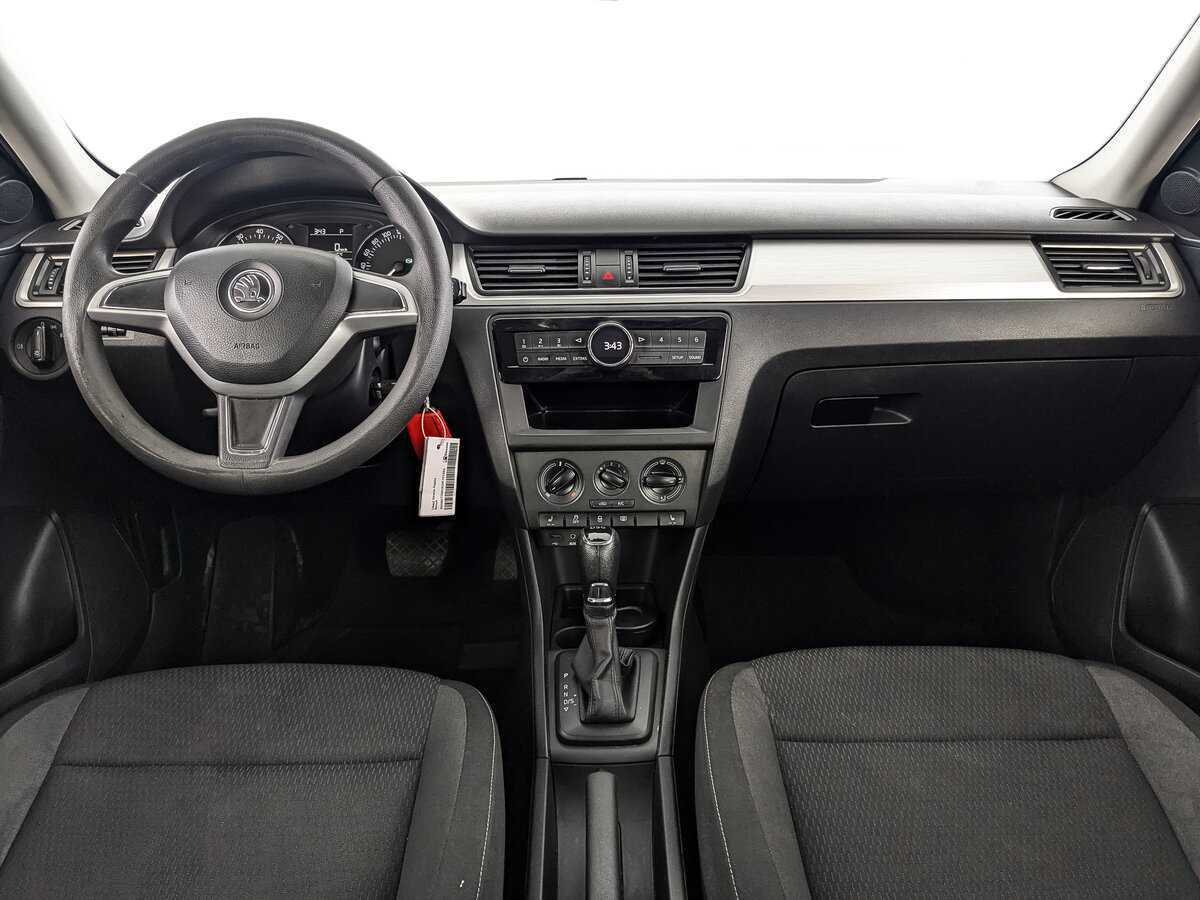 Skoda Rapid, 2015 Фото №10