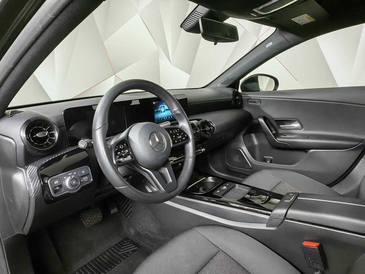 Mercedes-Benz A-Класс 200, 2019 Фото №14