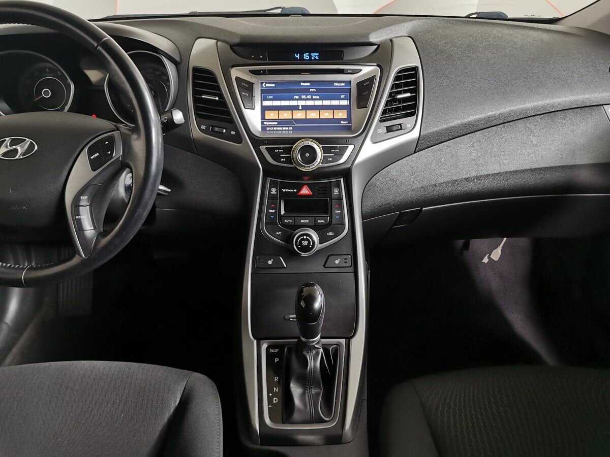 Hyundai Elantra, 2015 Фото №11