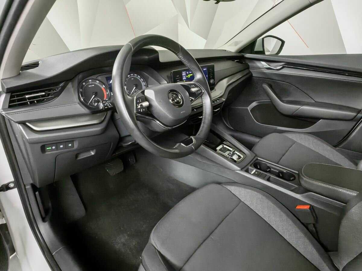 Skoda Octavia, 2021 Фото №14