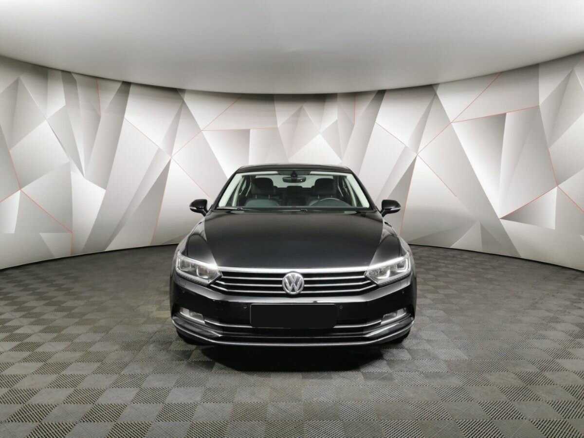 Volkswagen Passat, 2019 - 74 175 км. | Фото №7