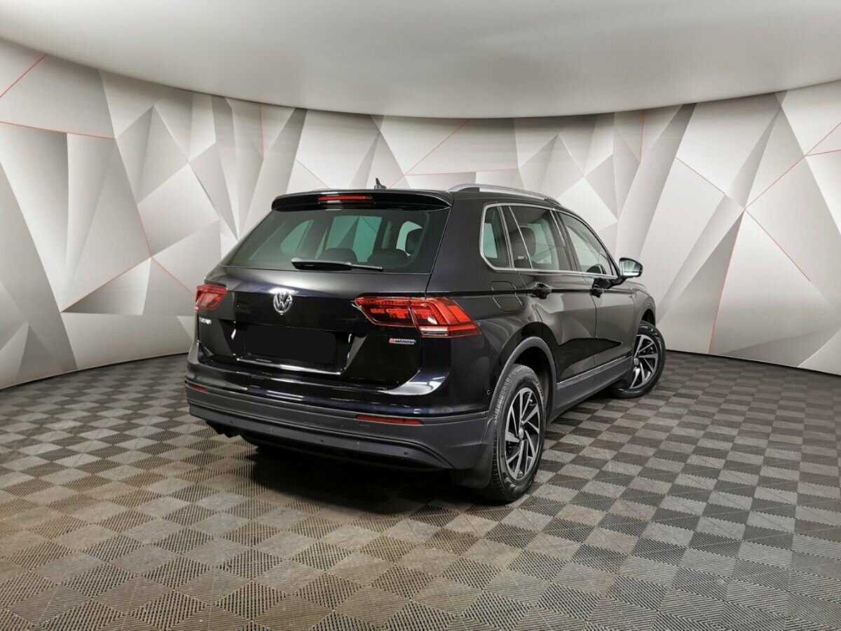 Volkswagen Tiguan, 2018 - 105 257 км. | Фото №2