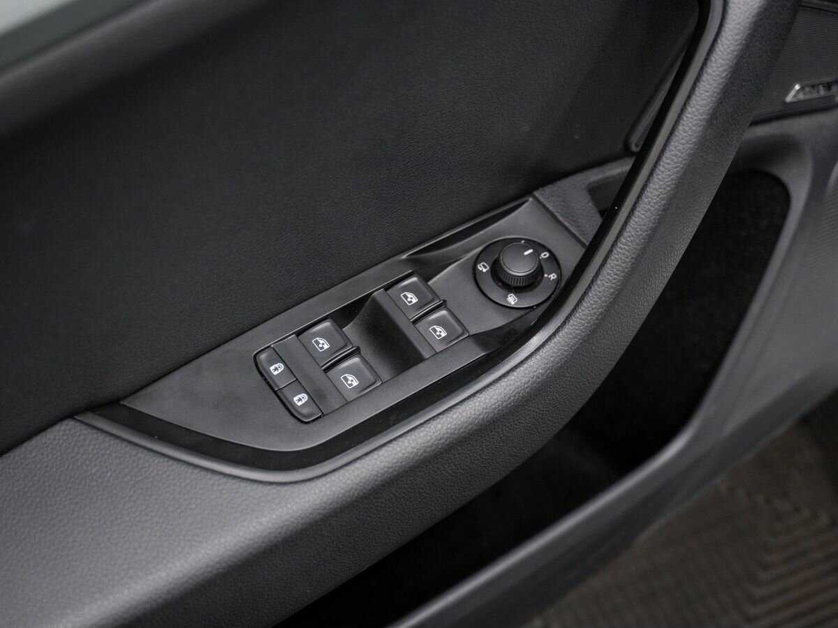 Skoda Superb, 2018 Фото №16