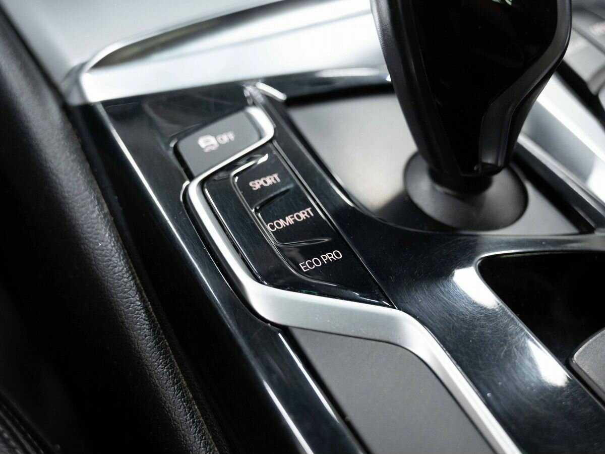 BMW 5 серии 520d, 2018 Фото №25