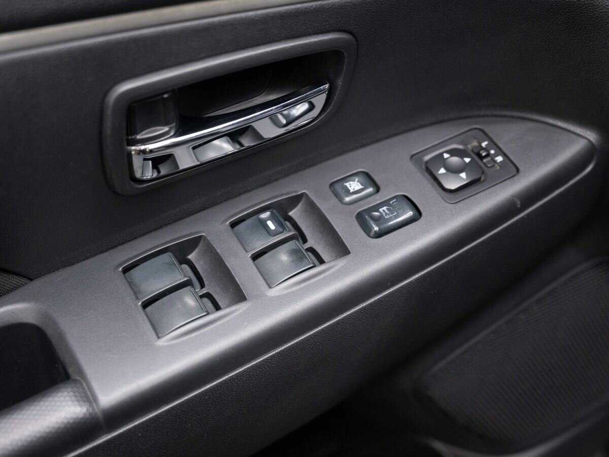 Mitsubishi ASX, 2012 Фото №16